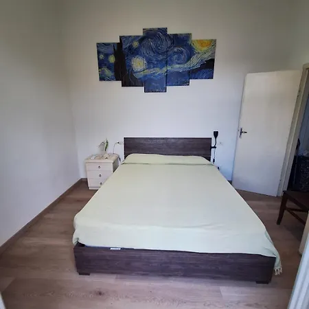 Lilli Elena * Viareggio